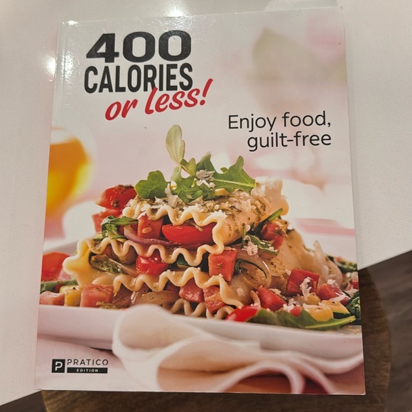 400 Calories Or Less Cookbook - Picture 1 of 2